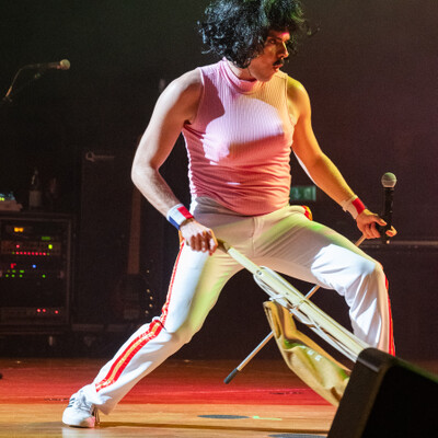 gallery image q revival band